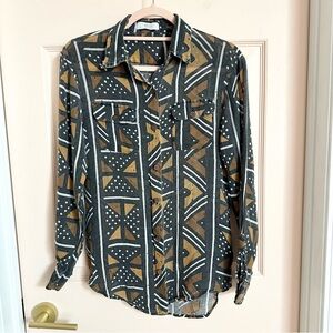 Brown and black eis geo print button up